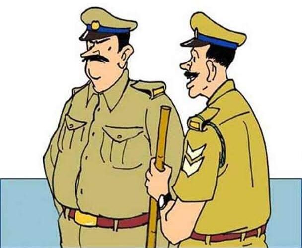 <em>पोलिसांविरूद्ध तक्रार कोठे नोंदवायची..?</em><br><em> </em>